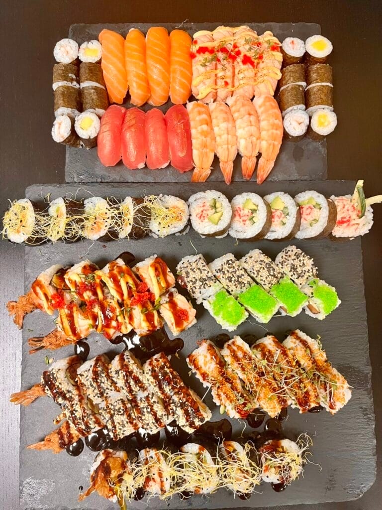 - Nikki Sushi - Nytaarsmenu 2 - Nytårsmenuer